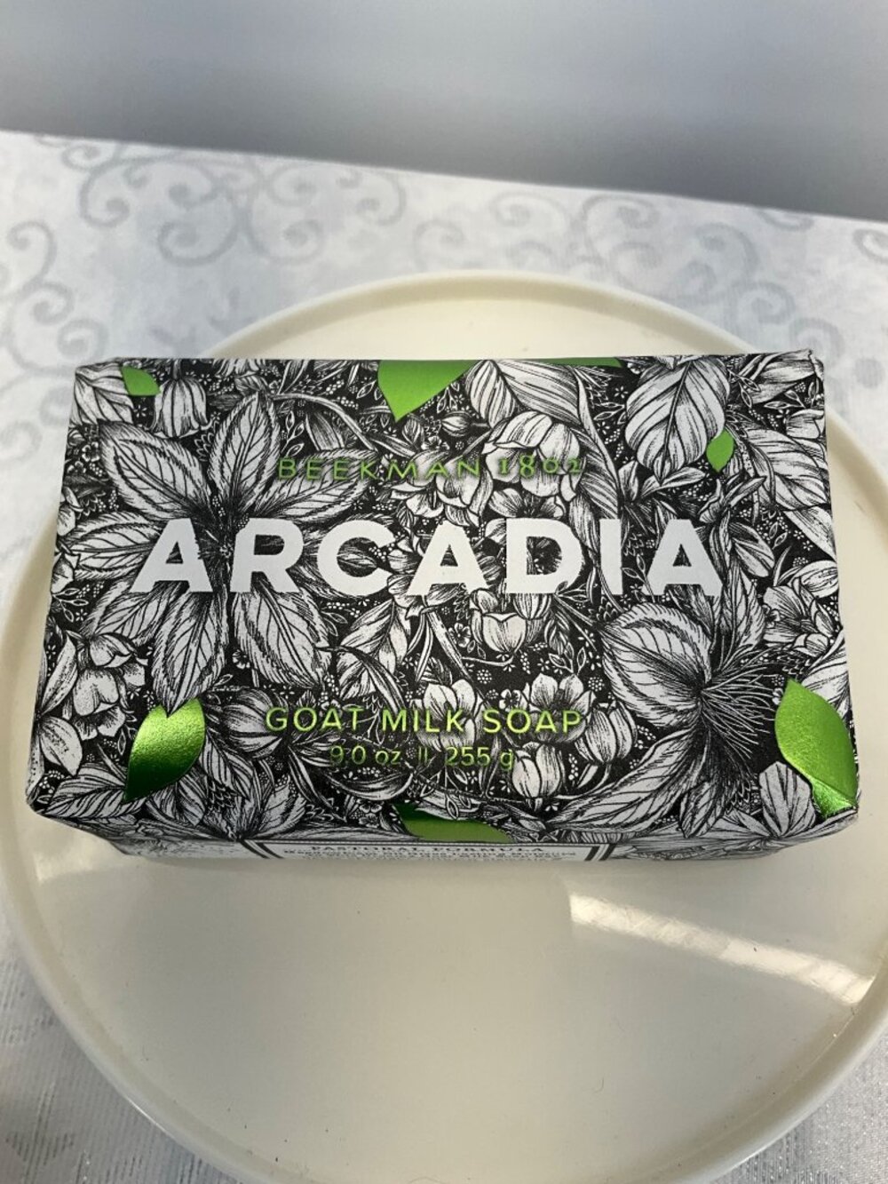 Beekman 1802 Arcadia Goat Milk Soap Bar 9 Oz Jasmine & Patchouli